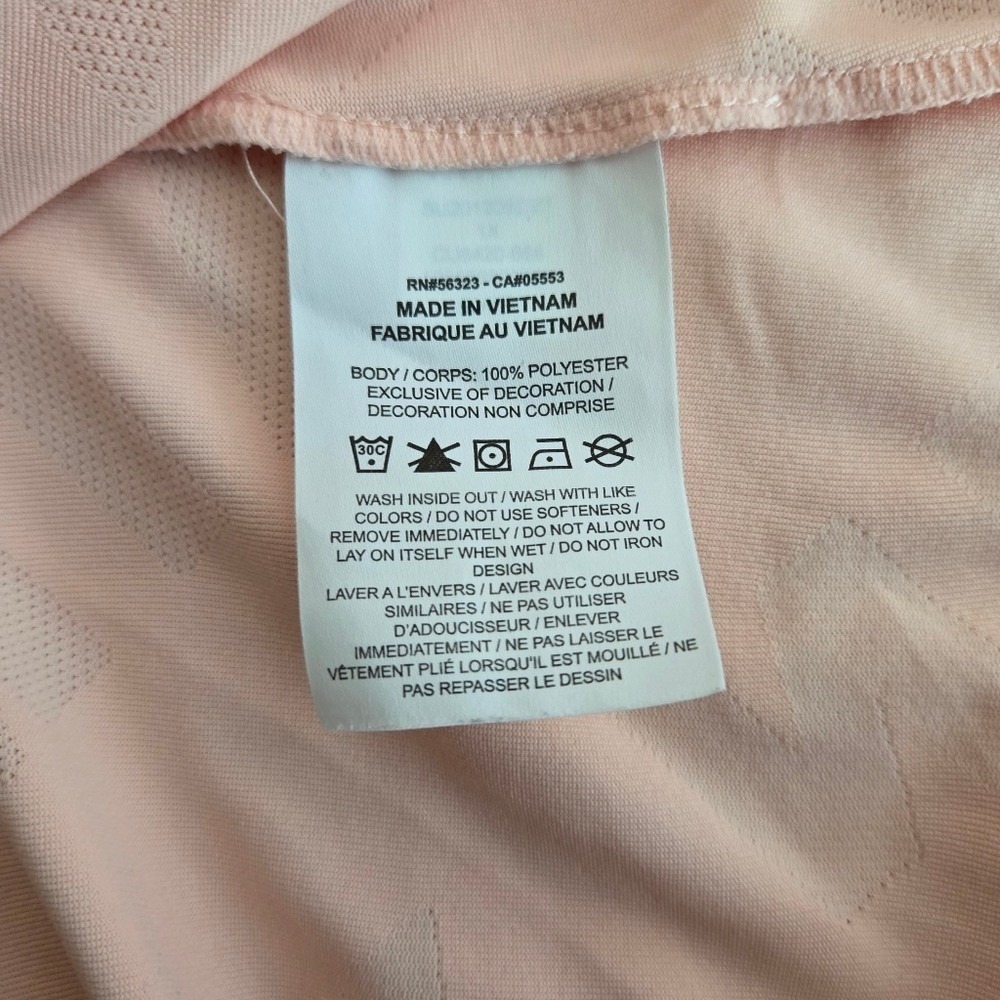 Nike Dri-FIT Pink Open-Back Performance Shirt – Women's 1X - Picture 4 of 5